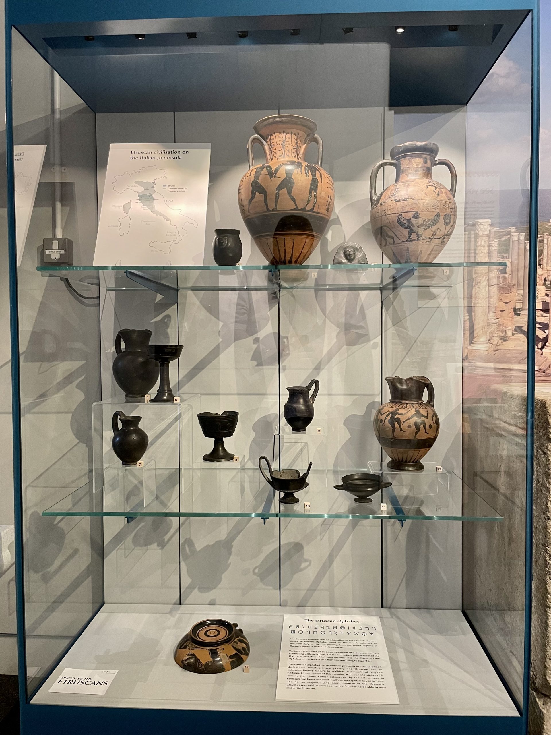 Discover the Etruscans